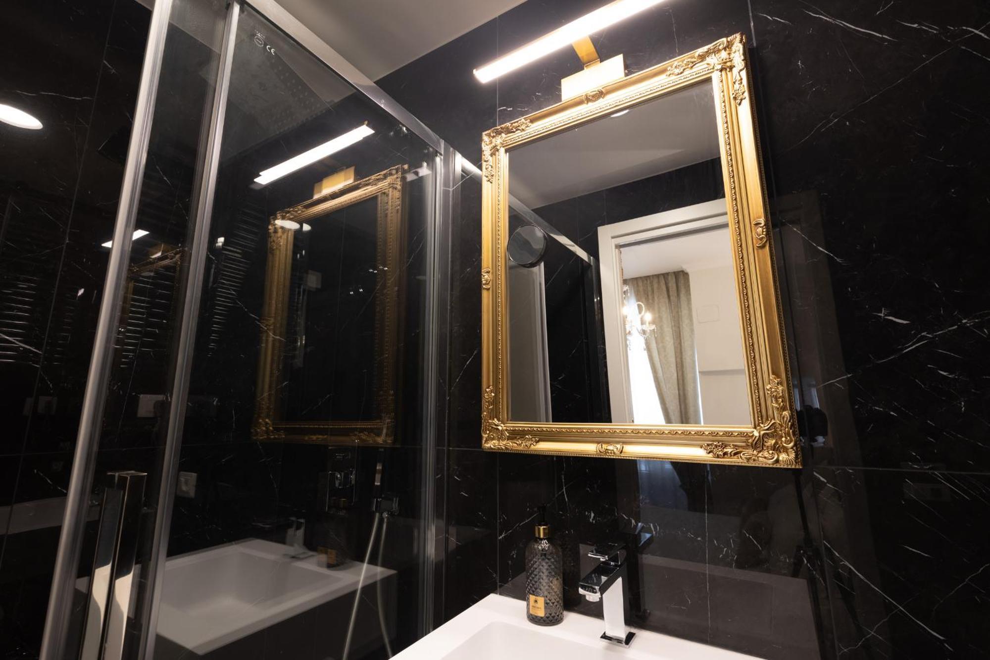 De Vince Suites - Luxury Rooms - Roma Termini Ngoại thất bức ảnh